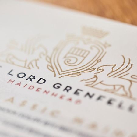 The Lord Grenfell Acomodação com café da manhã Maidenhead Exterior foto The Lord Mayor's Chain of Office