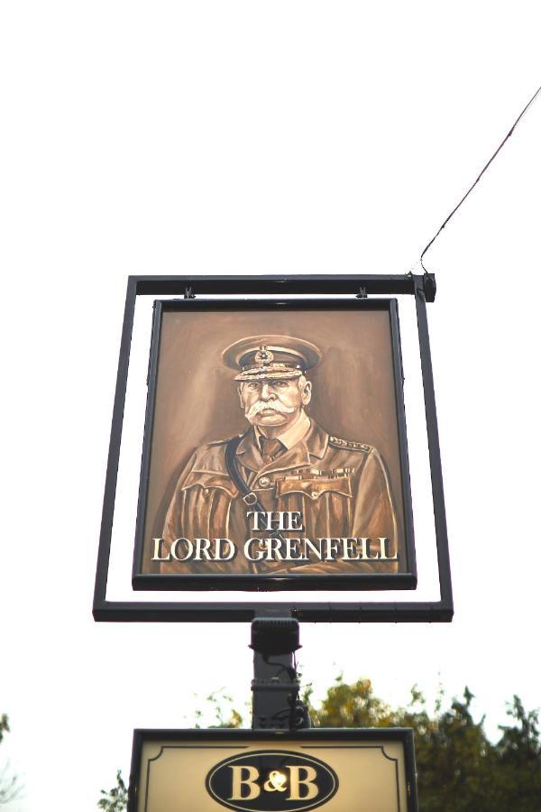 The Lord Grenfell Acomodação com café da manhã Maidenhead Exterior foto The Lord Grenfell pub sign