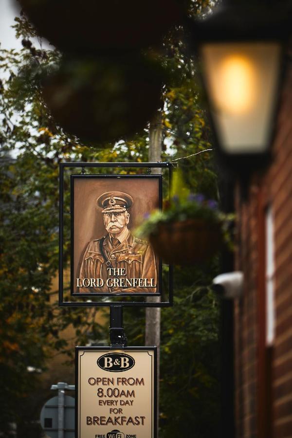 The Lord Grenfell Acomodação com café da manhã Maidenhead Exterior foto The Lord Grenville pub